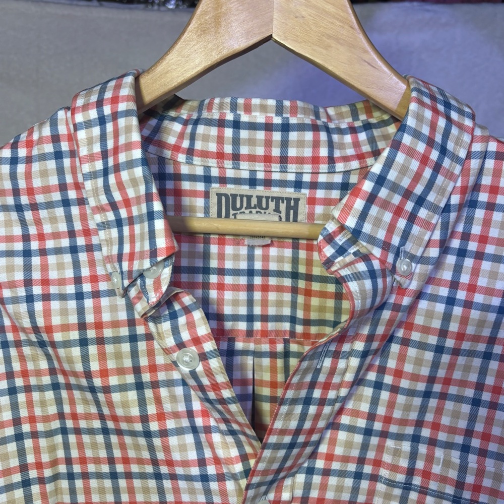 Duluth Trading Co Red and Blue Casual Button Down Shirt - Picture 5 of 7